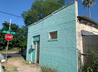 1420 San Agustin Ave, Laredo, TX 78040