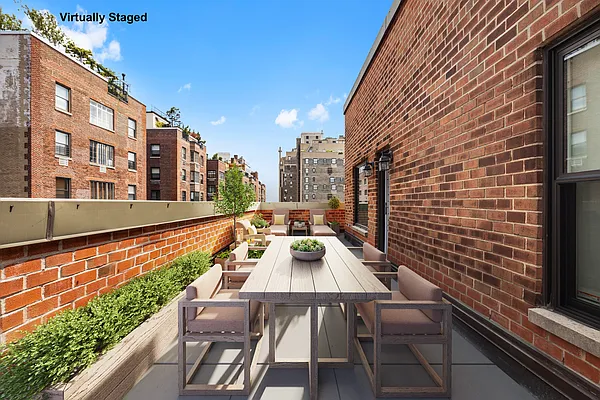 Sold by Compass | media 15