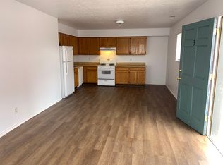 929 Aztec Rd NW #4, Albuquerque, NM 87107