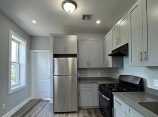 184 Hawthorne Ave #3R, Newark, NJ 07112