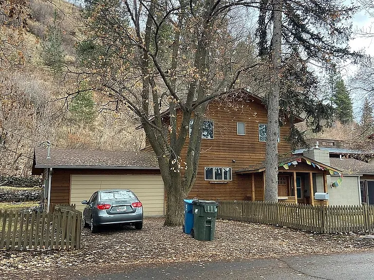 1348 Harrison St — Photo 2