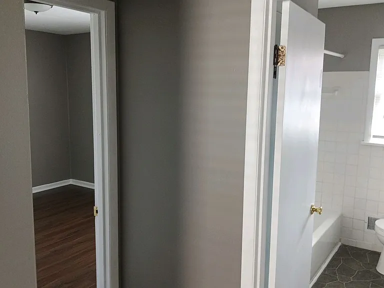 4113 La Salle Ave — Photo 10