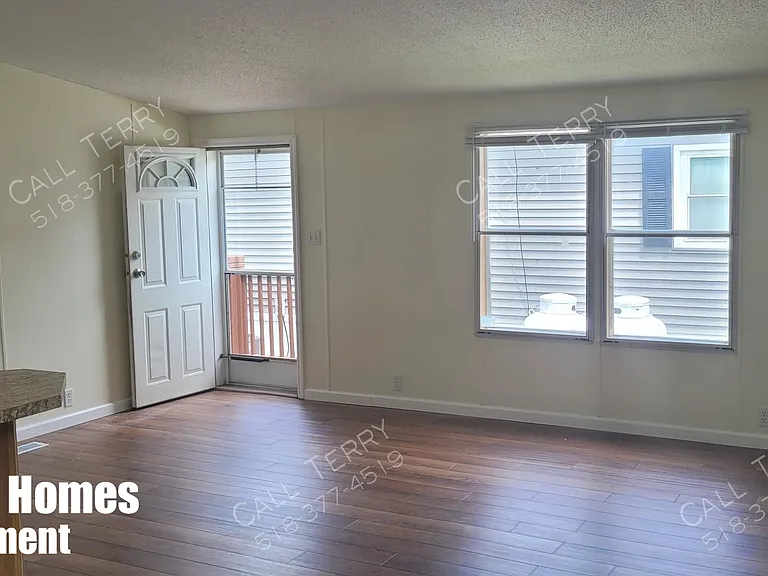 2941 Amsterdam Rd #10 — Photo 3