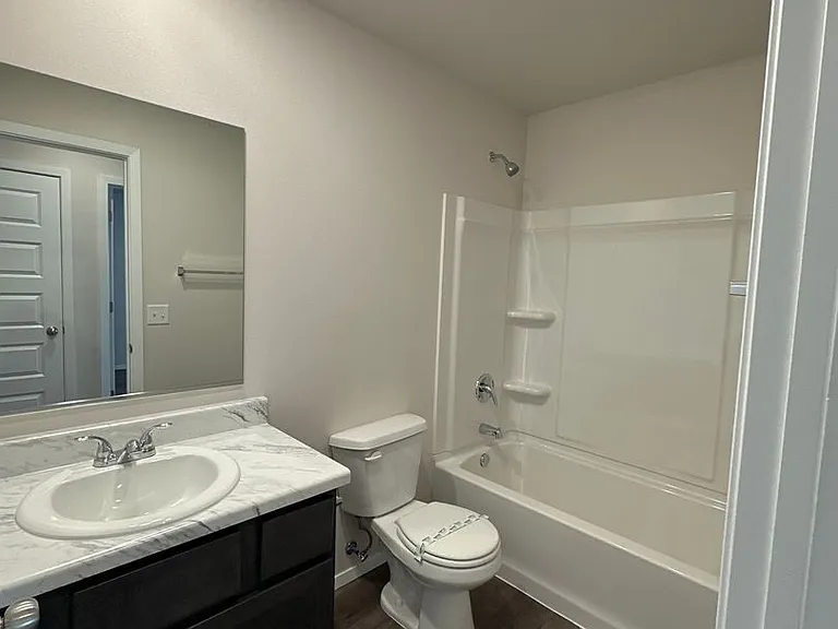 1011 W Fargo Rd — Photo 11