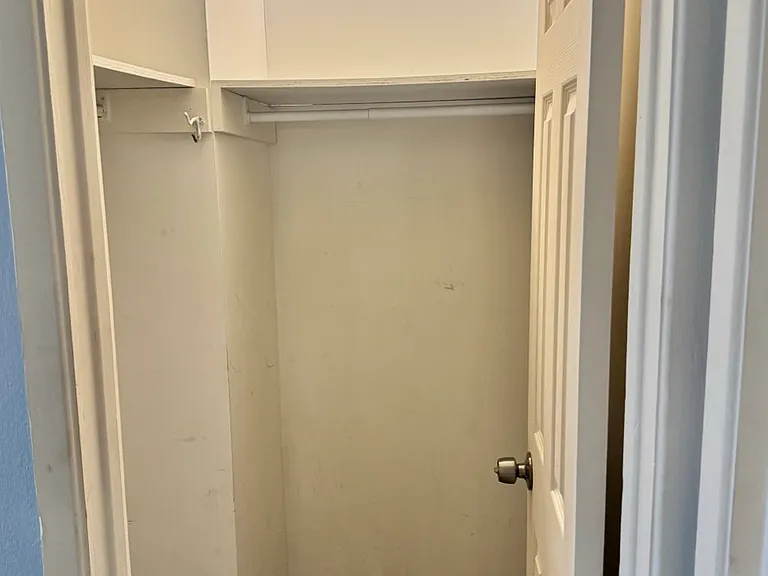 122 Kenilworth Rd — Photo 30