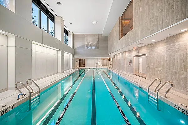 Rented by Vector New York, LLC | media 12