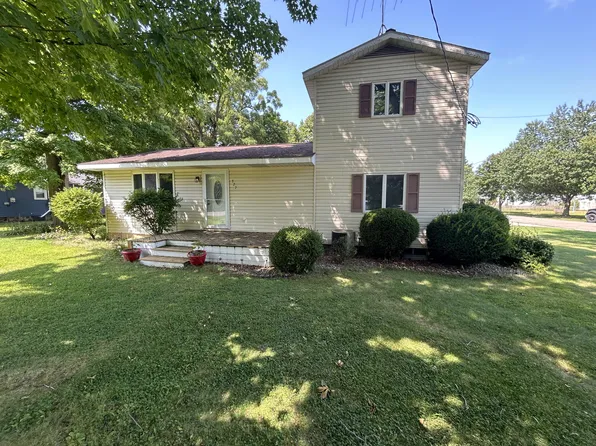 327 N Nottawa St, Mendon, MI 49072