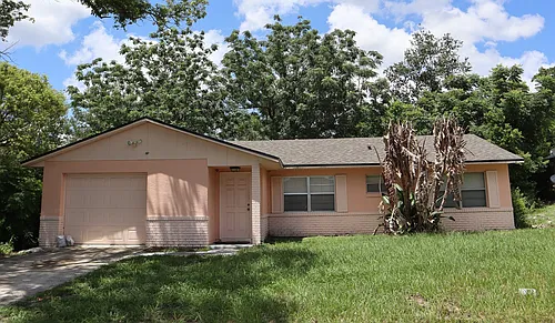 1582 Lavilla St Photo 1