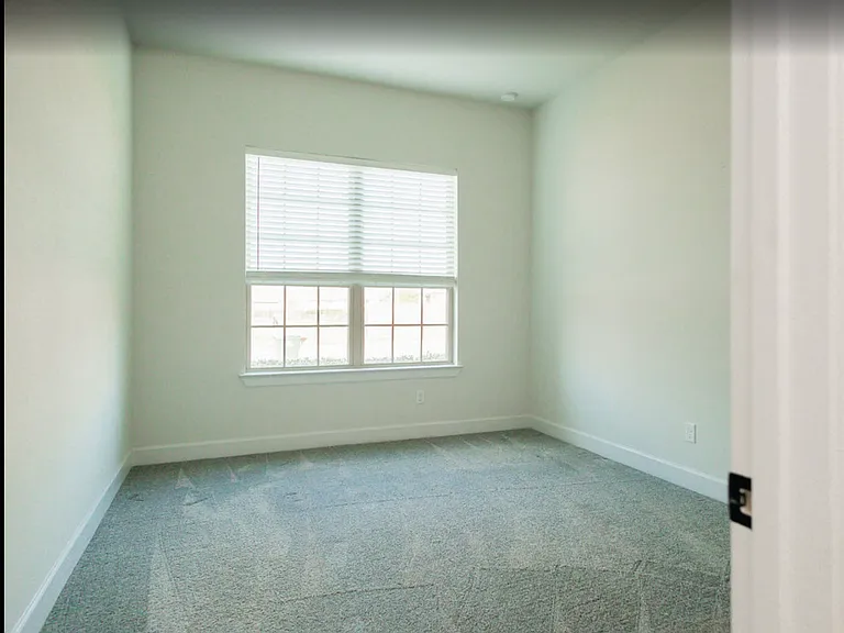 859 Arrowhead Ranch Blvd — Photo 5