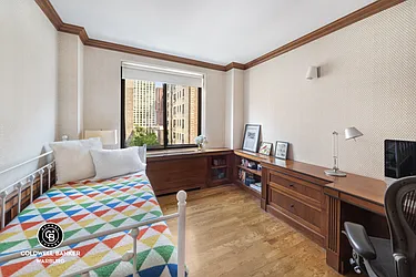 Rented by Coldwell Banker Warburg