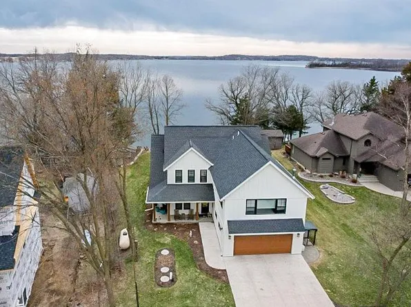 17811 54th St NW, South Haven, MN 55382