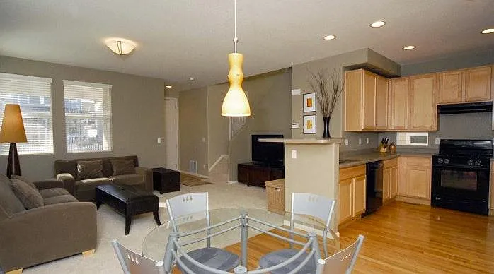 2835 Central Park Blvd — Photo 4