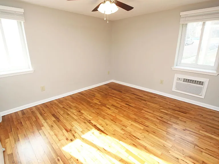 2-Bedroom