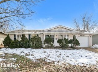 1560 Leisure Dr, Florissant, MO