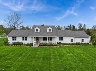 7 Daly Rd, Far Hills, NJ 07931