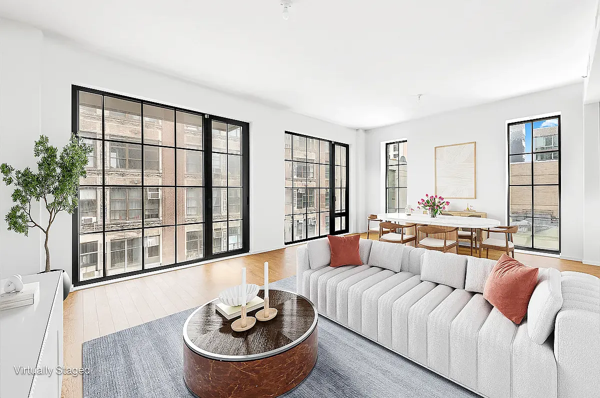 441 West 37th Street — Photo 3