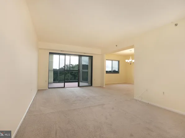 3330 N Leisure World Blvd #5-705, Silver Spring, MD 20906