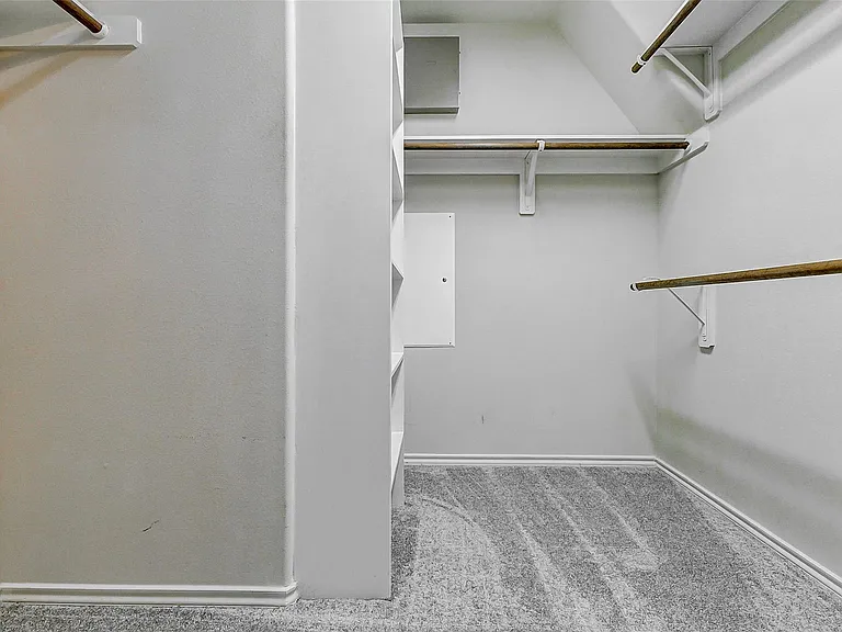 24522 Folkstone Cir — Photo 25