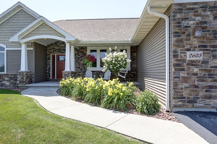 1st image of 2603 Juniper Ln