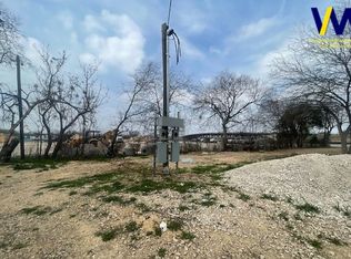 4040 SW Military Dr #16, San Antonio, TX 78211