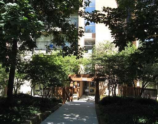 1st image of 6010 Oakwood Dr APT 1L