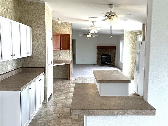 4th image of 7224 E County Street 14