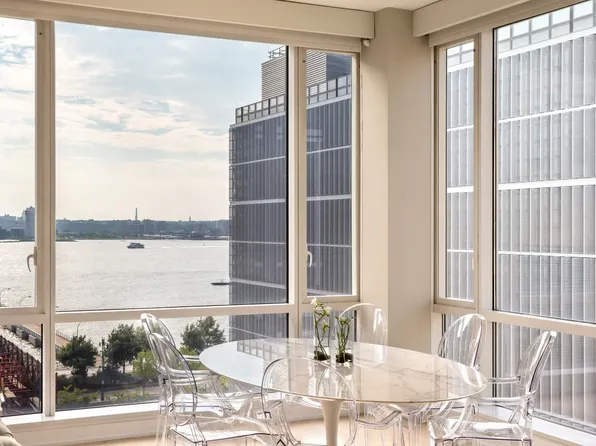 330 Spring Street image 1 of 8