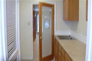 5th image of 2140 Stall Dr