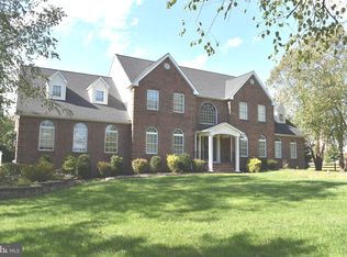24 Horseshoe Ln, Mullica Hill, NJ 08062