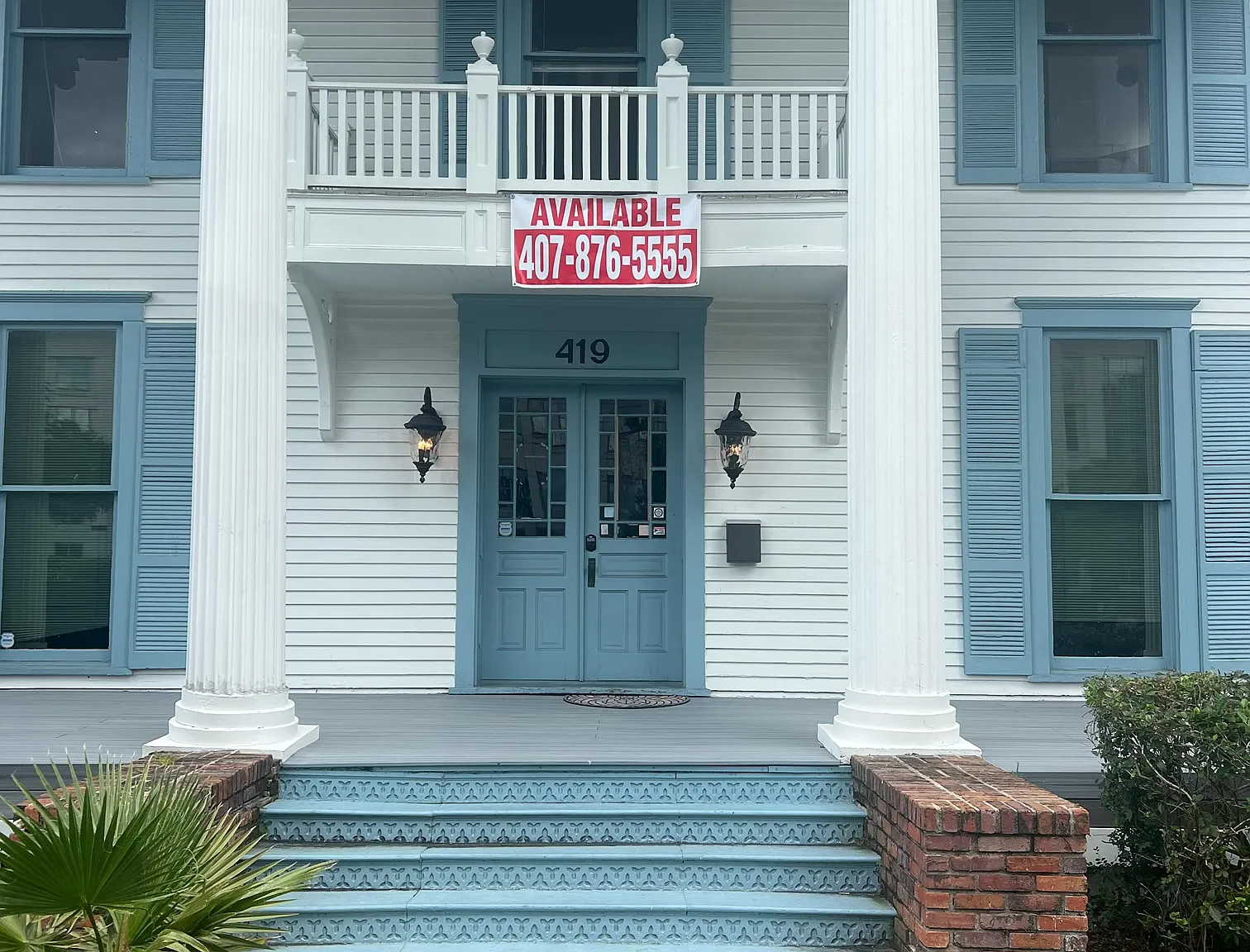 6 bed, 6500 sqft, $3,000 — Photo 1