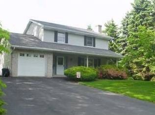 31 Lynwood St, Tamaqua, PA 18252