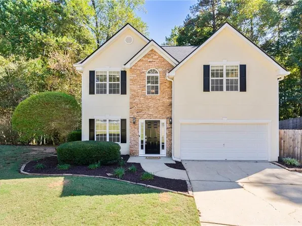906 Wandering Vine Dr SE, Mableton, GA 30126