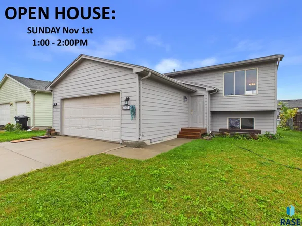 7521 S Bell Cir, Sioux Falls, SD 57108