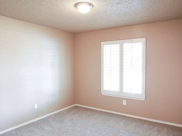 9705 Abbeville Ave — Photo 6