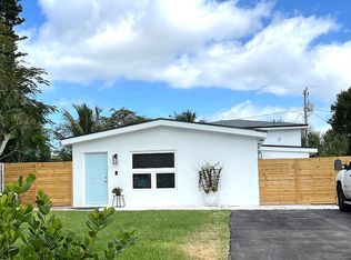 409 New Castle St, Boca Raton, FL 33487