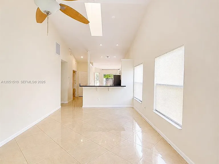 12686 Westhampton Cir #12686 — Photo 5