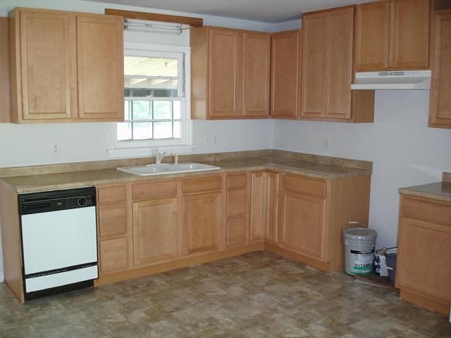 2nd image of 2665 Sandtown Rd SW