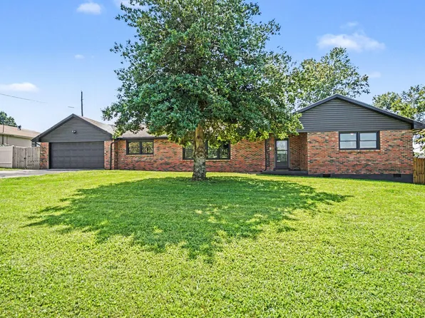 1020 Fogg Pike, Mount Sterling, KY 40353