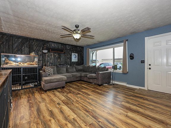 5th image of 428 Drake Rd