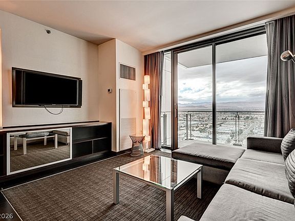 3rd image of 4381 W Flamingo Rd #2609