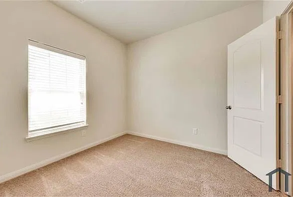 3 bed, 1552 sqft, $2,800 — Photo 3