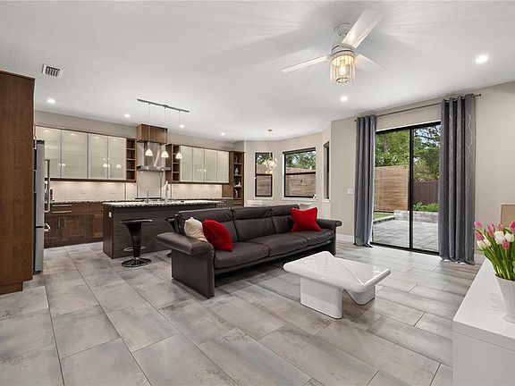 2nd image of 3526 E CRYSTAL LAKE AVENUE