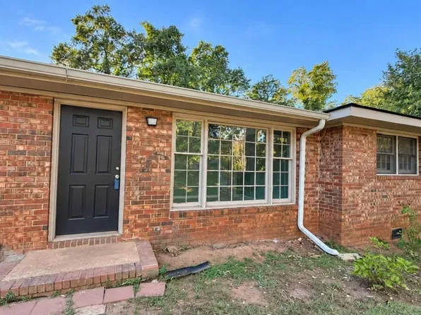 113 Carter St, Cornelia, GA 30531