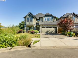 2923 SW 40th St, Gresham, OR 97080