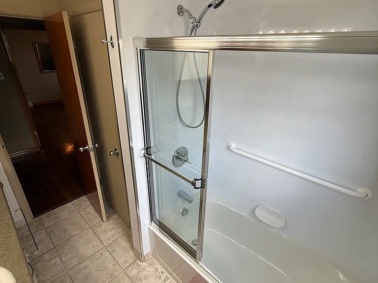 603 Dallenlea Ave #603 — Photo 15