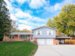 5928 Garnett St, Shawnee, KS 66203