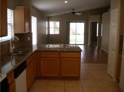 4th image of 1574 Peaceful Pine St