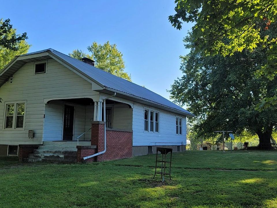 410 N Green St, Anna, IL 62906 Zillow