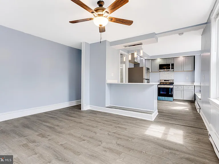 1633 Wakeling St #2 — Photo 4