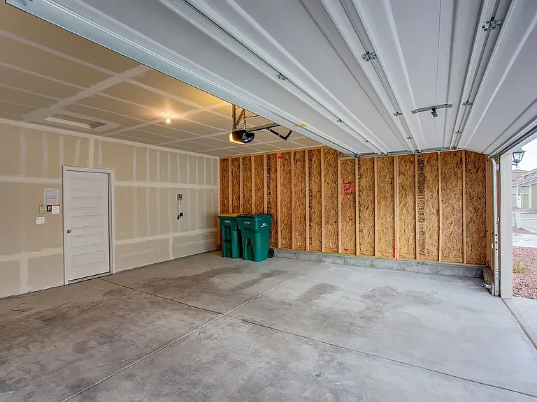 2335 Falkirk Dr — Photo 35